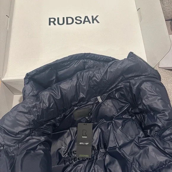 RUDSAK Men's Midnight Puffer Jacket - Picture 5 of 11